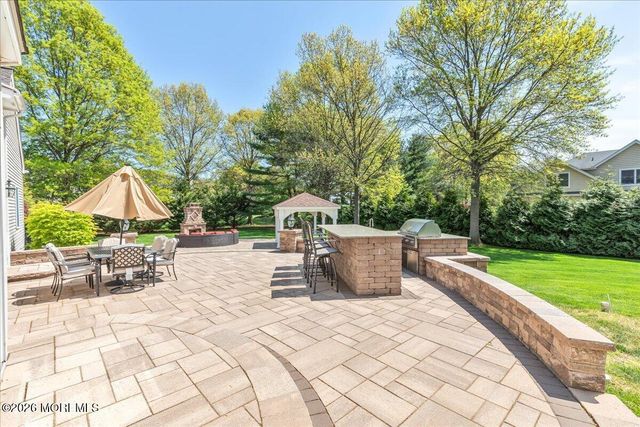 6 Chardonnay Drive, Holmdel, NJ 07733