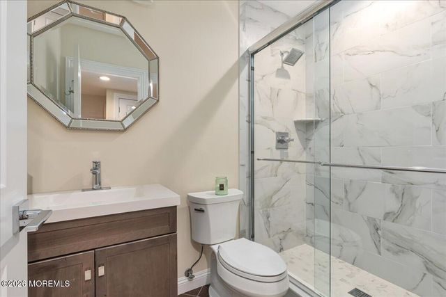 6 Chardonnay Drive, Holmdel, NJ 07733