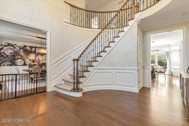 6 Chardonnay Drive, Holmdel, NJ 07733