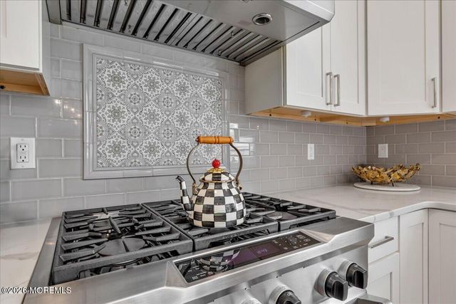 6 Chardonnay Drive, Holmdel, NJ 07733