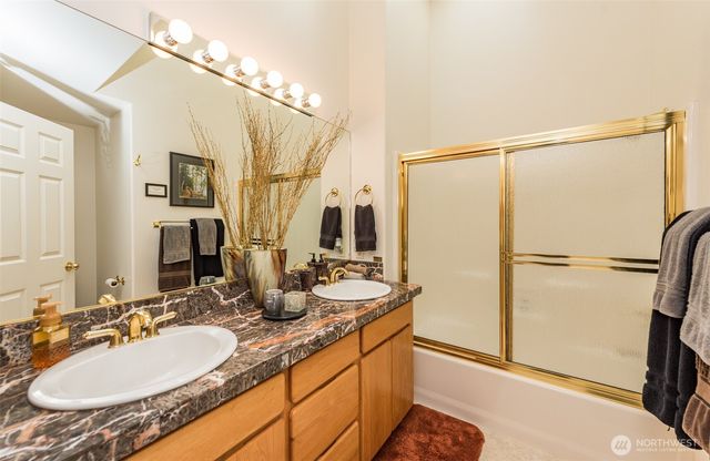 110 Sea Bluff Lane, Port Angeles, WA 98362