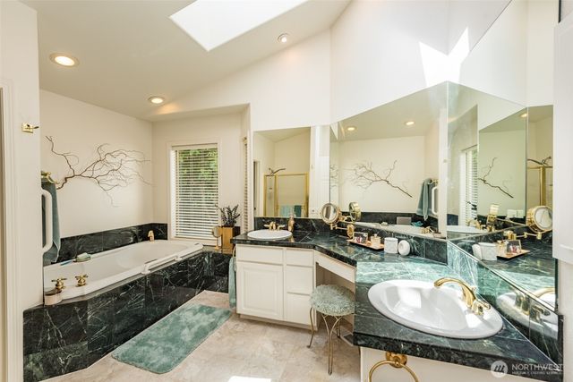 110 Sea Bluff Lane, Port Angeles, WA 98362