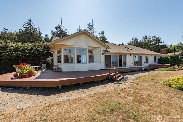 110 Sea Bluff Lane, Port Angeles, WA 98362