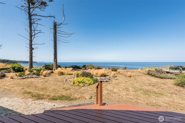 110 Sea Bluff Lane, Port Angeles, WA 98362