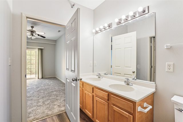 1313 SE University Avenue 206, Waukee, IA 50263