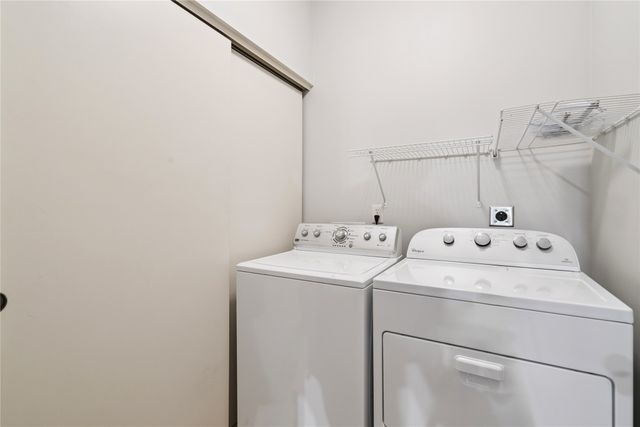 1313 SE University Avenue 206, Waukee, IA 50263