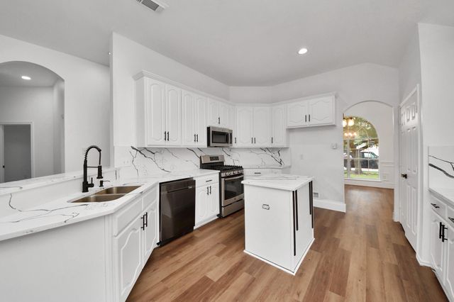 22918 Still Pond Drive, Tomball, TX 77375