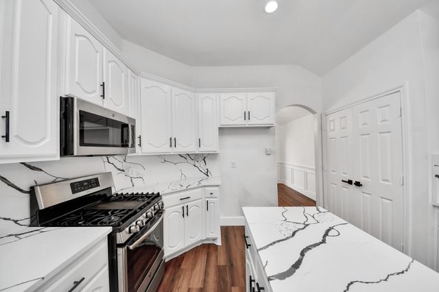 22918 Still Pond Drive, Tomball, TX 77375