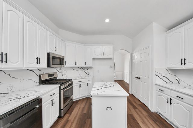 22918 Still Pond Drive, Tomball, TX 77375