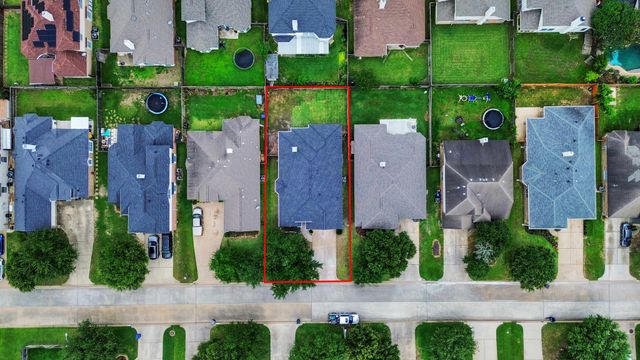 22918 Still Pond Drive, Tomball, TX 77375