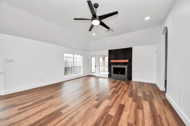 22918 Still Pond Drive, Tomball, TX 77375