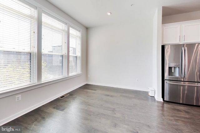 16212 BUSHWICK PL, Rockville, MD 20855