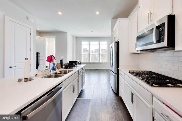 16212 BUSHWICK PL, Rockville, MD 20855