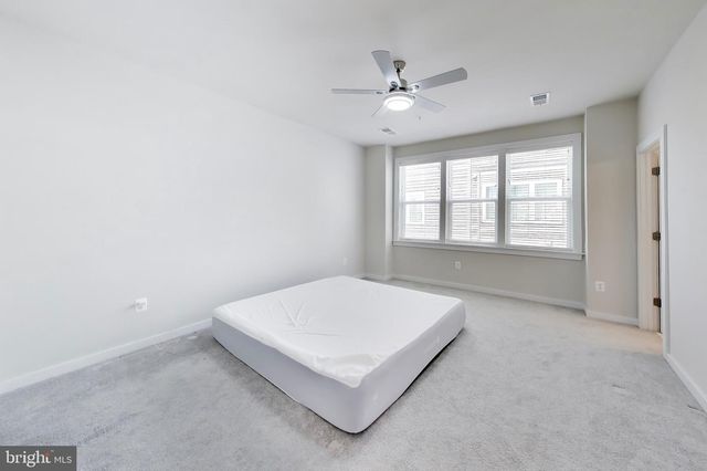 16212 BUSHWICK PL, Rockville, MD 20855