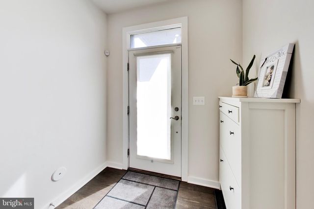 16212 BUSHWICK PL, Rockville, MD 20855