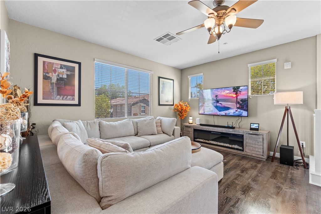 495 Dorchester Bend Avenue 3, North Las Vegas, NV 89032 — photo 4