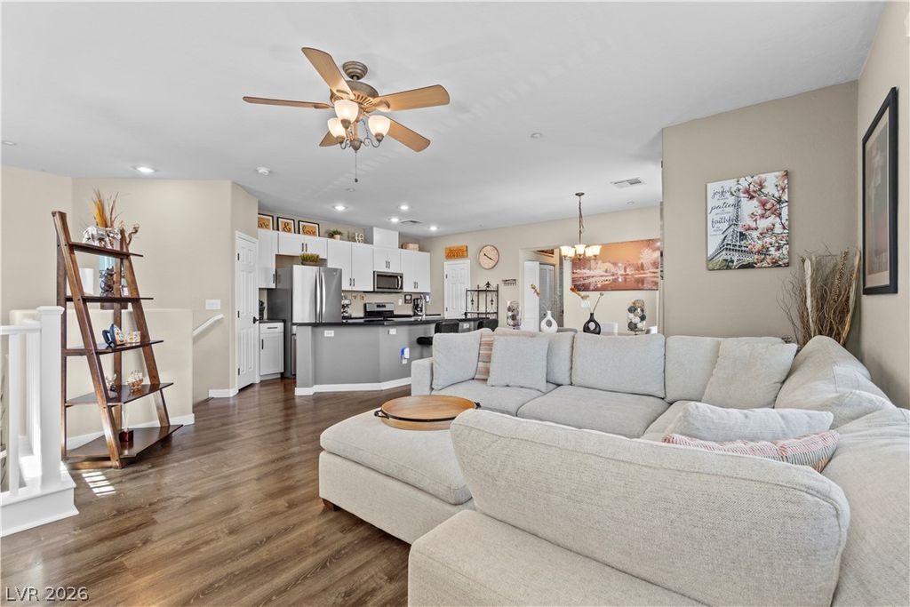 495 Dorchester Bend Avenue 3, North Las Vegas, NV 89032 — photo 5
