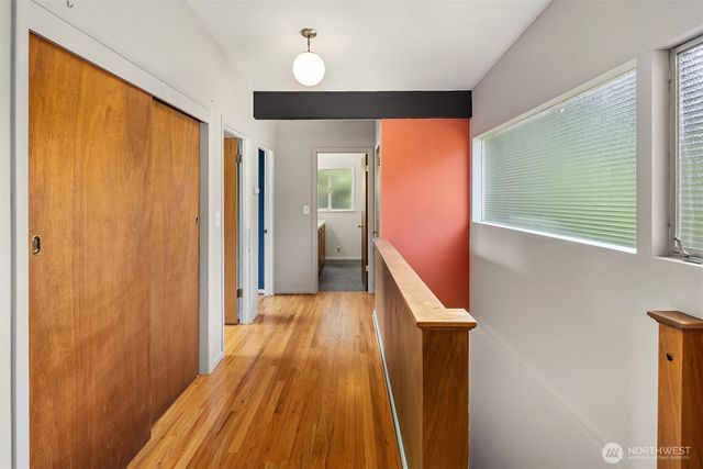 6180 NE 185th Street, Kenmore, WA 98028