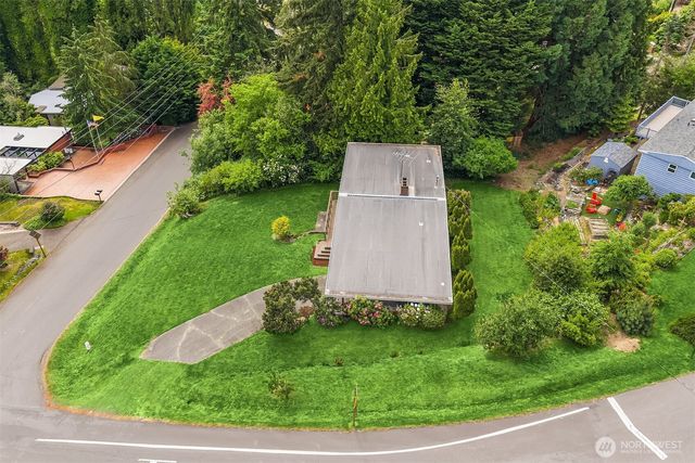 6180 NE 185th Street, Kenmore, WA 98028