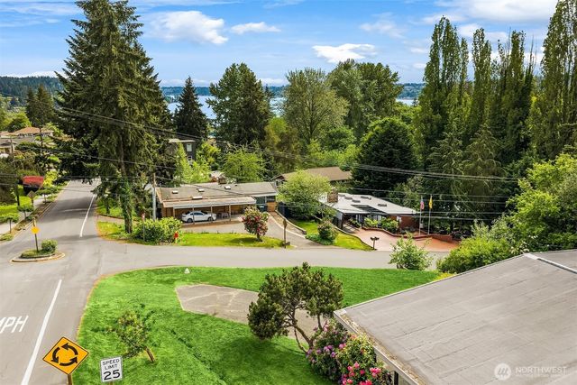6180 NE 185th Street, Kenmore, WA 98028