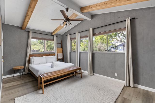 4911 Brighton RD, Austin, TX 78745