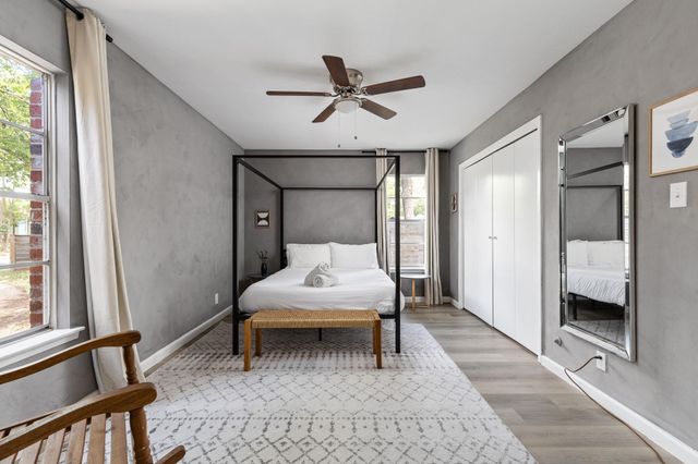 4911 Brighton RD, Austin, TX 78745