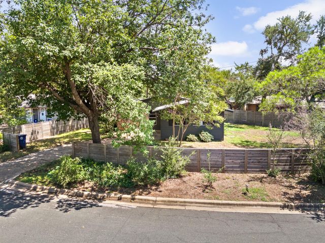 4911 Brighton RD, Austin, TX 78745