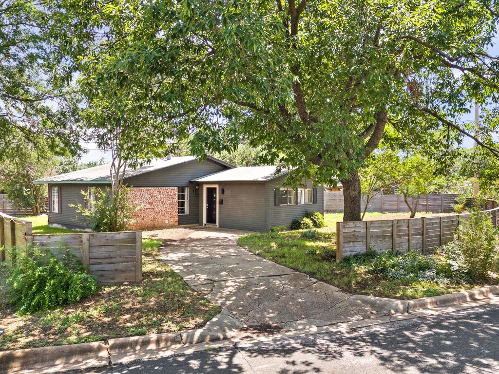 4911 Brighton RD, Austin, TX 78745