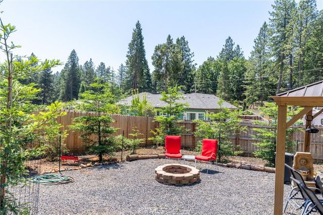 14106 Norwich, Magalia, CA 95954