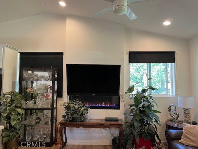 14106 Norwich, Magalia, CA 95954