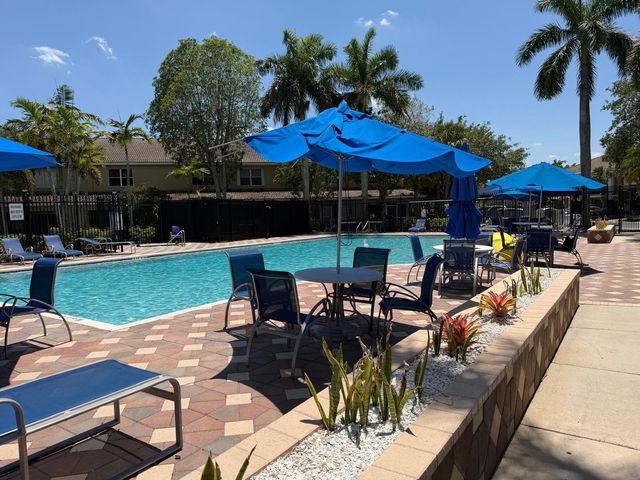 12032 SW 5th Court 12032, Pembroke Pines, FL 33025
