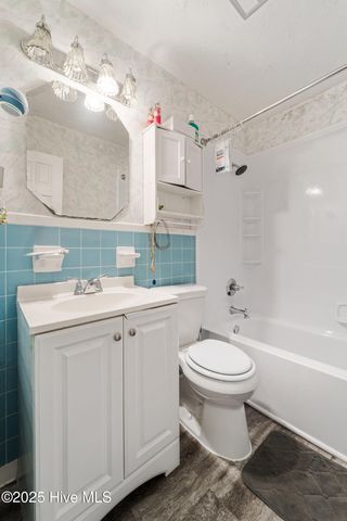 1419 Davis Street, Jacksonville, NC 28540