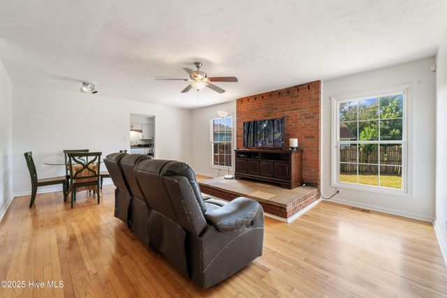 1419 Davis Street, Jacksonville, NC 28540