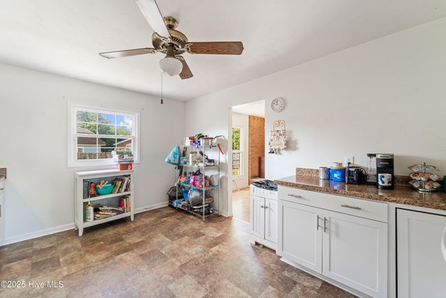 1419 Davis Street, Jacksonville, NC 28540