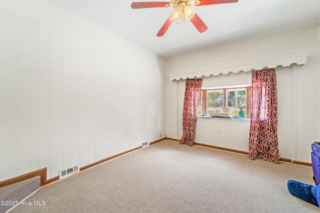1419 Davis Street, Jacksonville, NC 28540