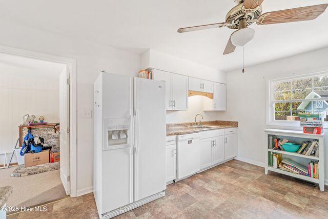 1419 Davis Street, Jacksonville, NC 28540