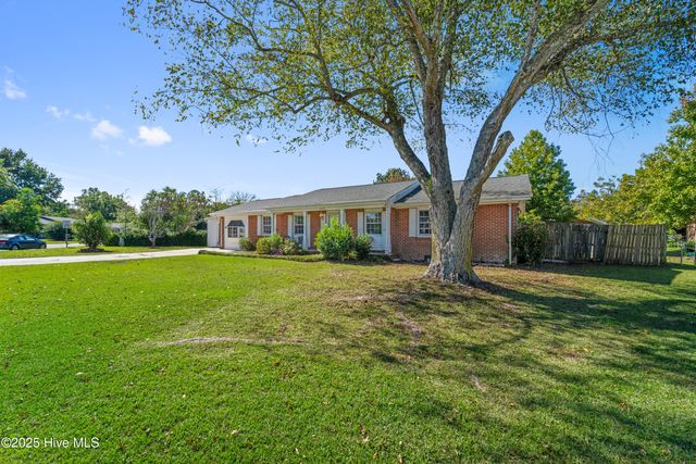 1419 Davis Street, Jacksonville, NC 28540