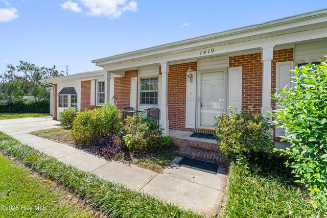 1419 Davis Street, Jacksonville, NC 28540