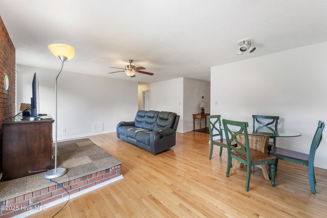 1419 Davis Street, Jacksonville, NC 28540