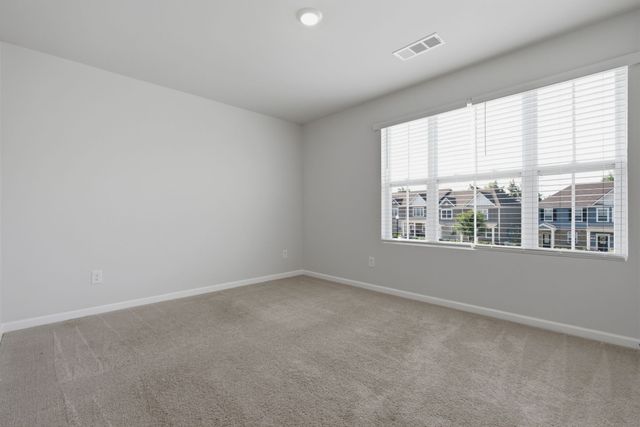 129 Cecil Rd, Lebanon, TN 37087