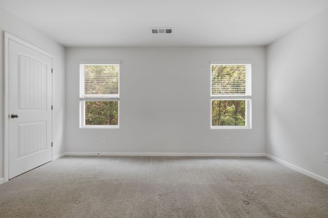 129 Cecil Rd, Lebanon, TN 37087