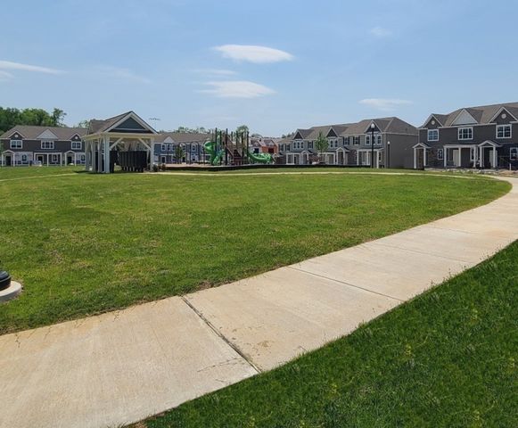 129 Cecil Rd, Lebanon, TN 37087