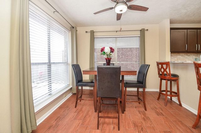 15911 Surrey Woods Drive, Friendswood, TX 77546