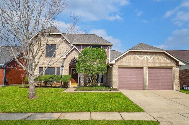 15911 Surrey Woods Drive, Friendswood, TX 77546