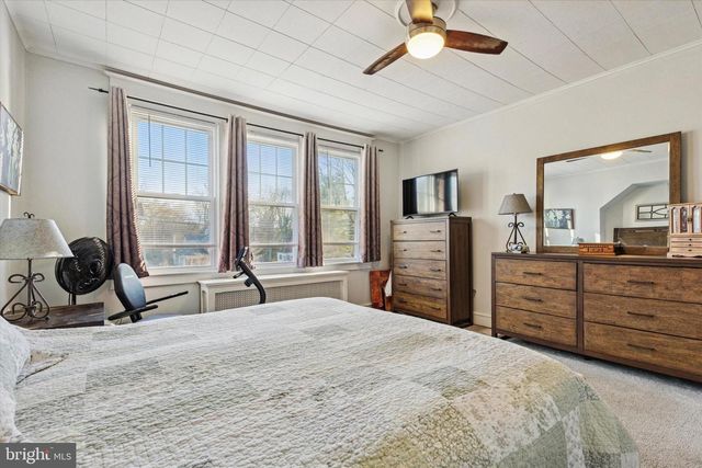 6329 E VALLEY GREEN RD, Flourtown, PA 19031