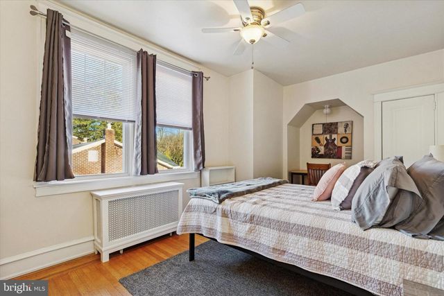 6329 E VALLEY GREEN RD, Flourtown, PA 19031