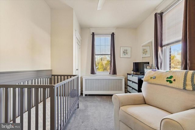 6329 E VALLEY GREEN RD, Flourtown, PA 19031