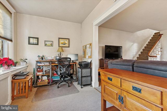 6329 E VALLEY GREEN RD, Flourtown, PA 19031