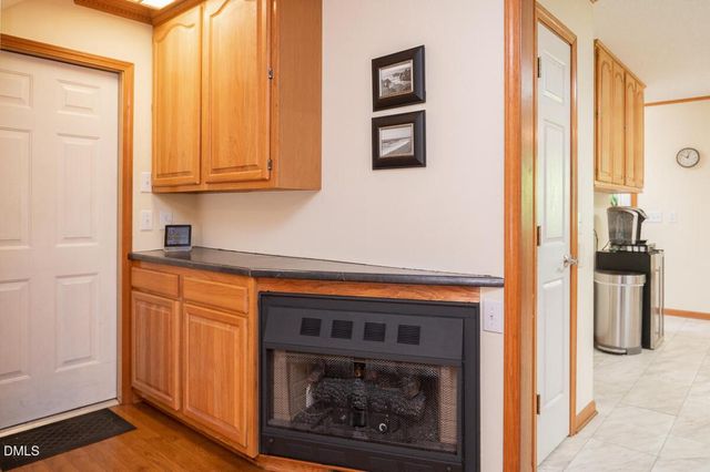612 Wildwood Lane, Graham, NC 27253