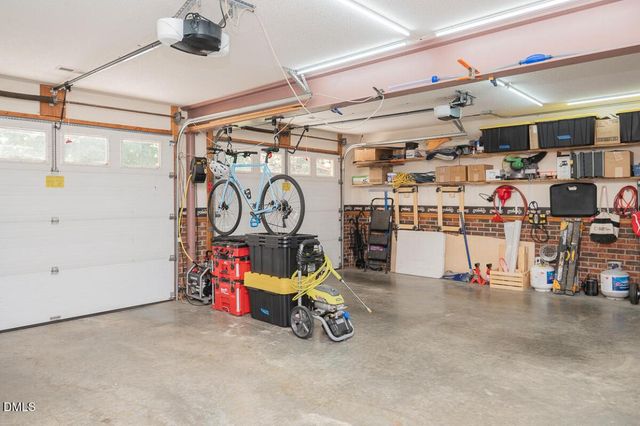 612 Wildwood Lane, Graham, NC 27253
